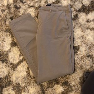 Men’s AE Khakis